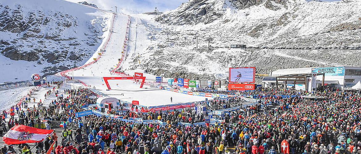 Alt-Title: FIS Ski World Cup Opening in Sölden BU: Thrills, top athletes and a brilliant atmosphere: From 27 to 29 October 2023, the Ski World Cup Opening in Sölden invites sports enthusiasts from all over the world. © Ötztal Tourism /Johann Groder